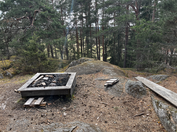 Eldstaden med "utsikten" bakom