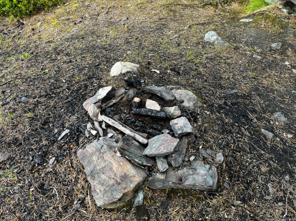 Eldstad av enklare sort