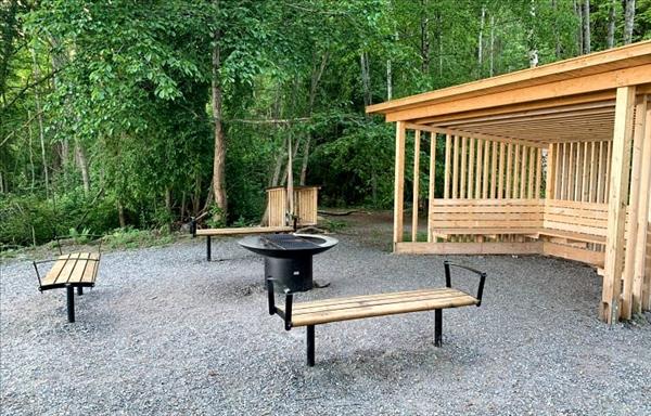 Grillplats with rain shelter