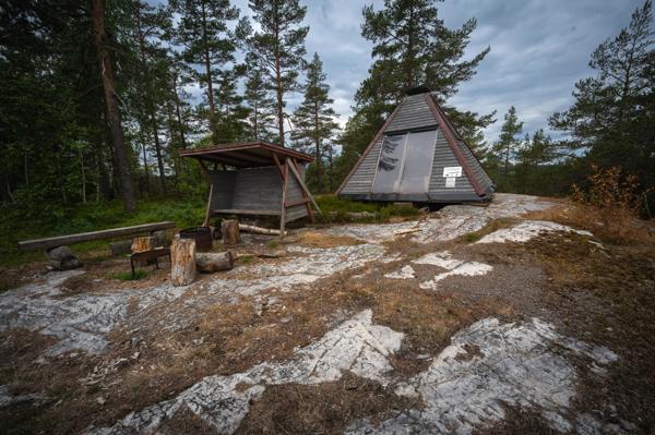 Höghedens övernattnignsstuga
