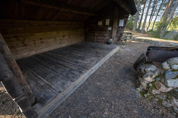 Överdammen vindskydd