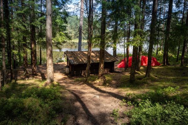 Södra Holmsjönds Vindskydd