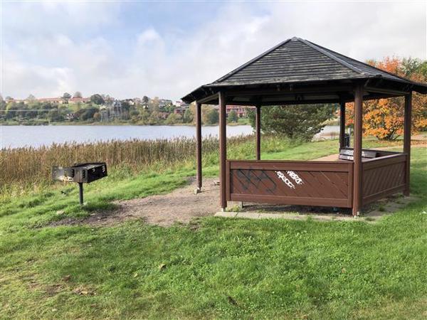 Stensjöns rastplats och grillplats