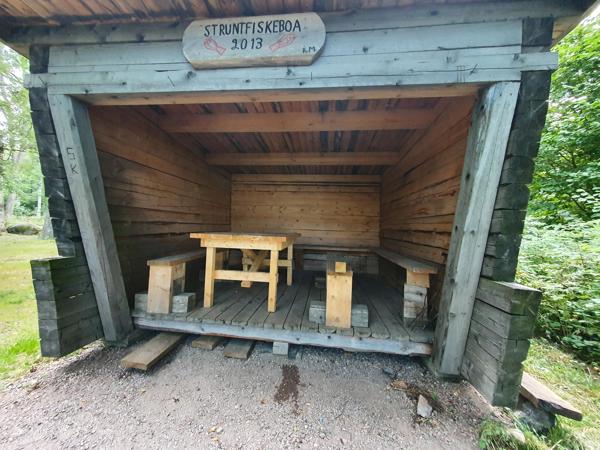 Struntfiskeboa Vindskydd