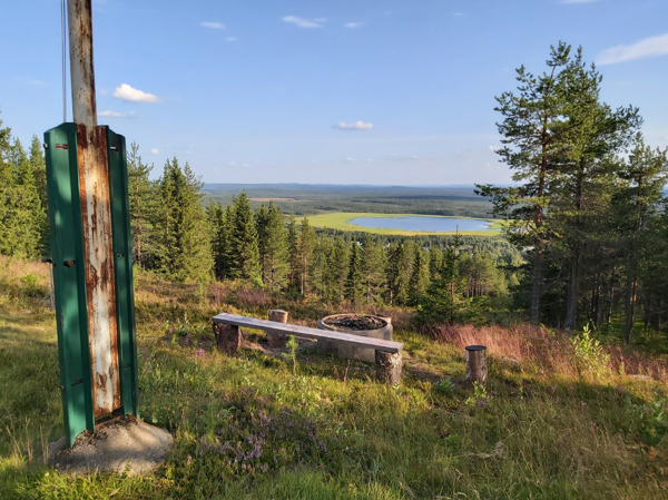 Toppstugan i Glommersträsk | Grillplatser